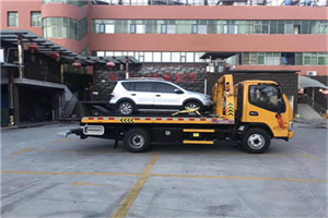 龙潭区汽车紧急补胎换胎救援